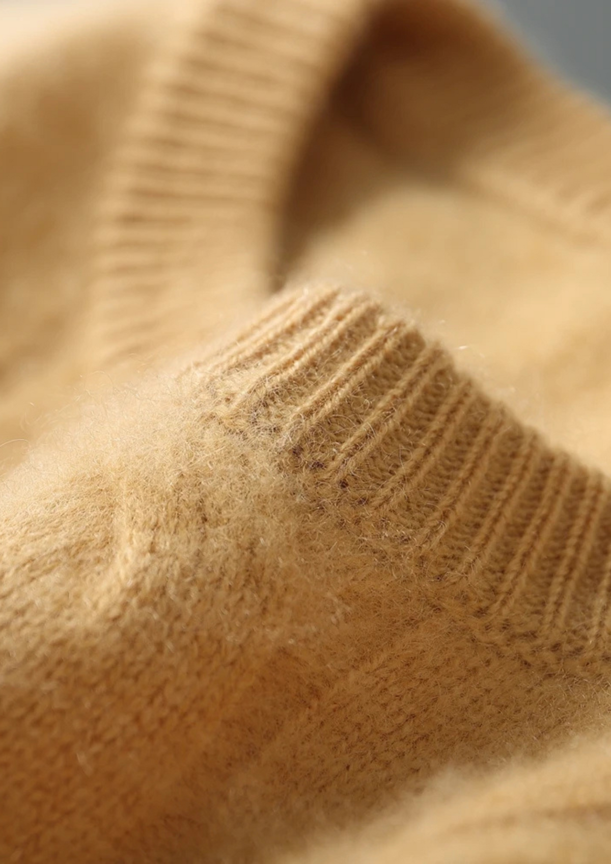 Cable Knit Wool Crewneck