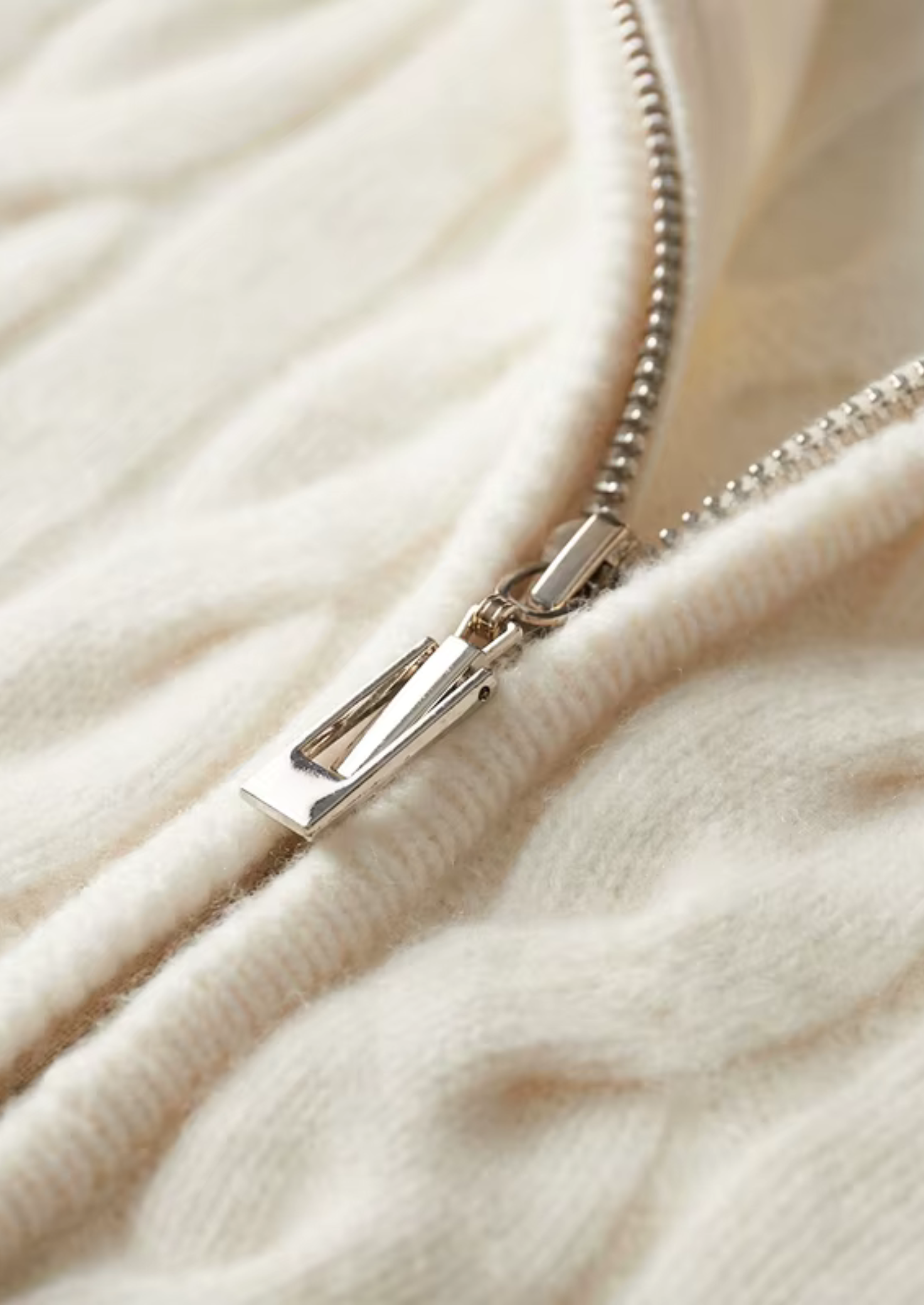 Two-Way Zip Wool Cable Cardigan