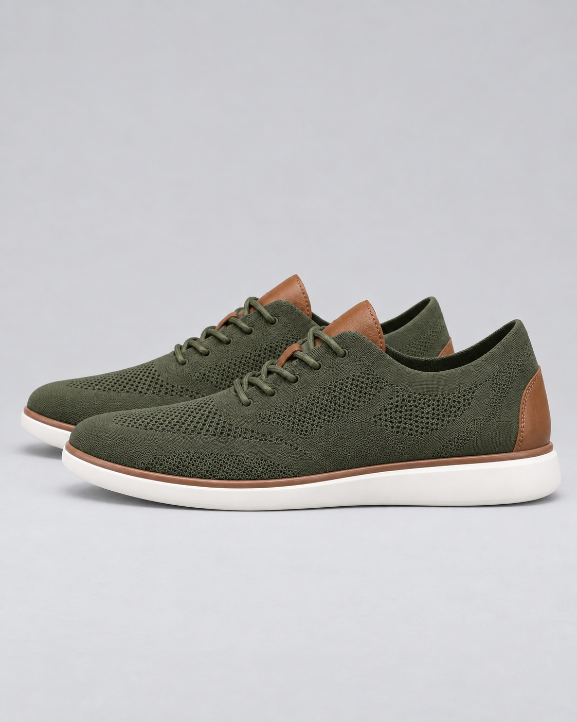 Men's Lightweight Air-Mesh Trainers with Cushioned Sole