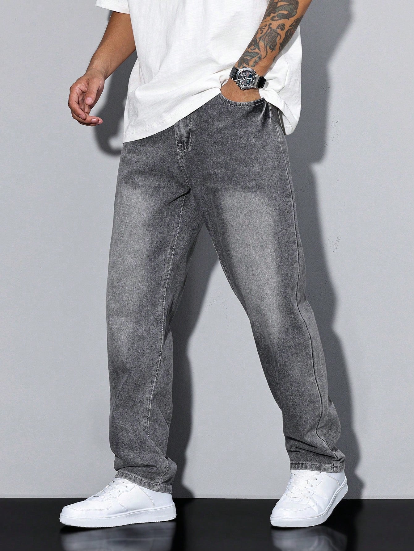 Men's Casual Straight Leg Jeans