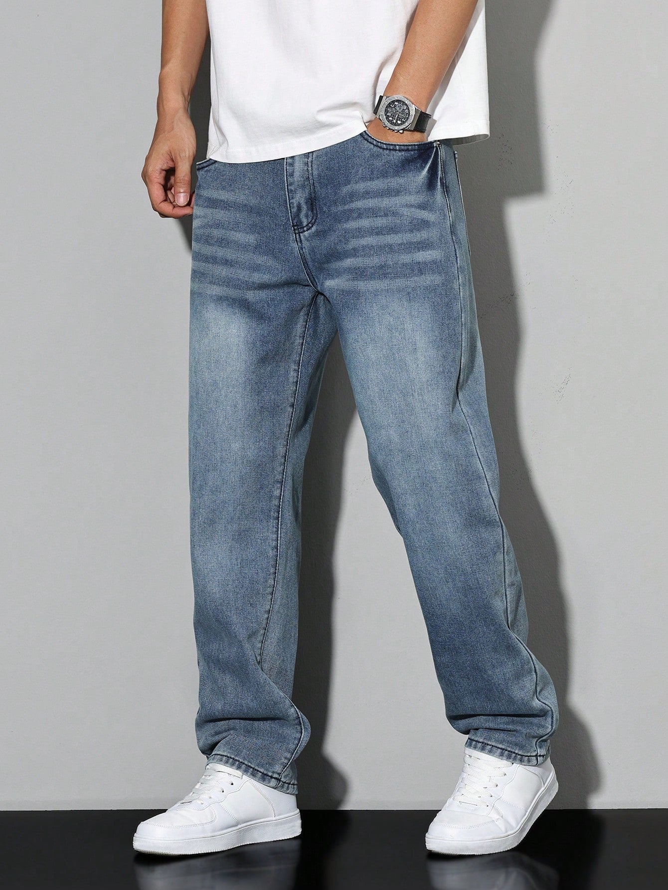 Men's Casual Straight Leg Jeans