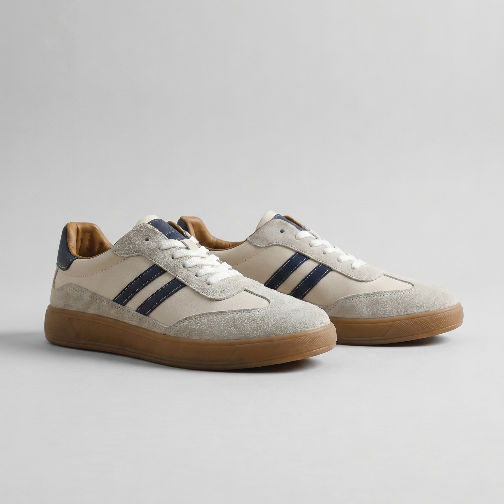 Men's Classic Retro Sneakers