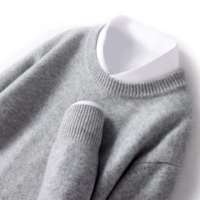 Men's Fine Knit Crew Neck Sweater