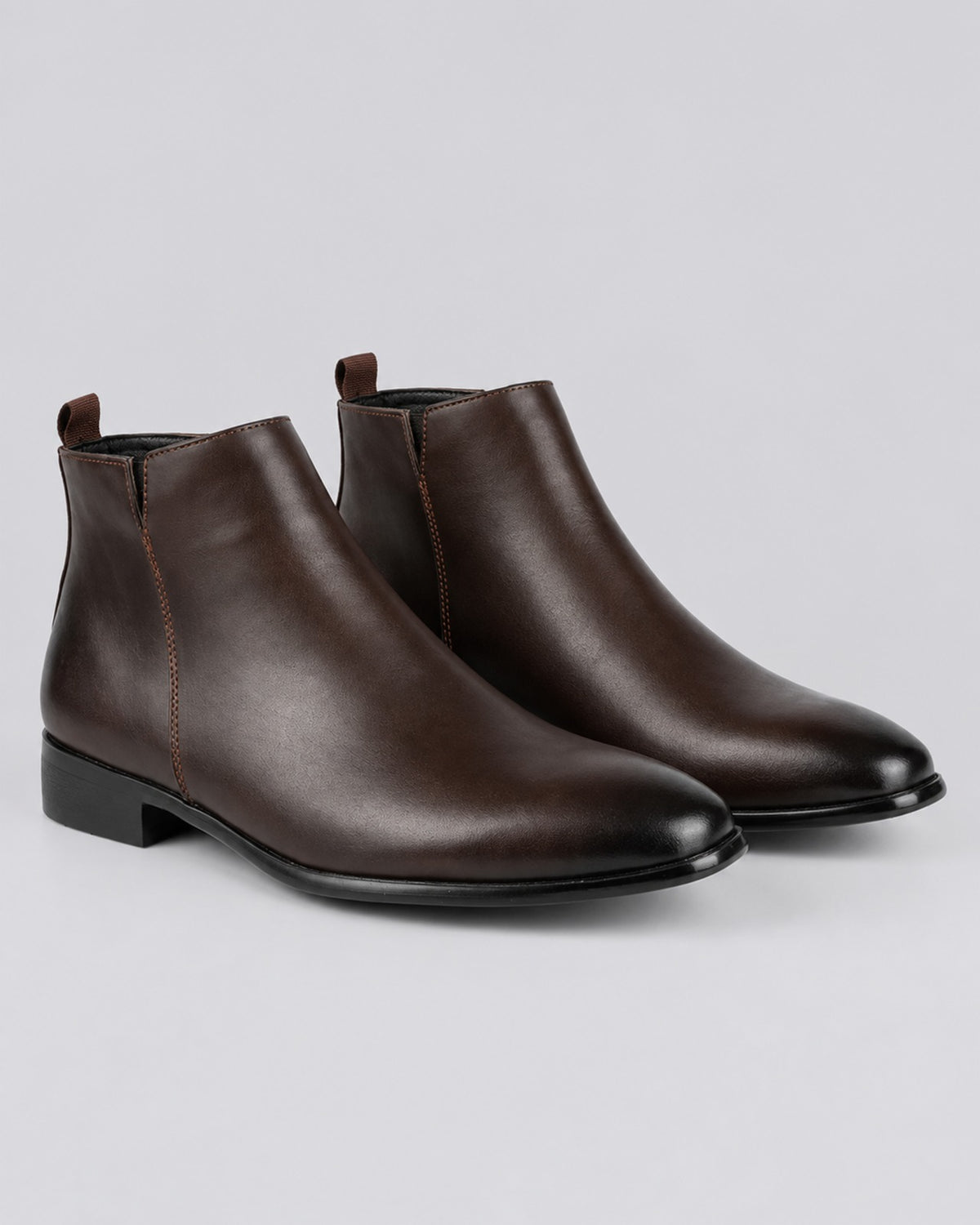 Men's Elegant Leather Chelsea Boots | Low Heel with Pointed Toe