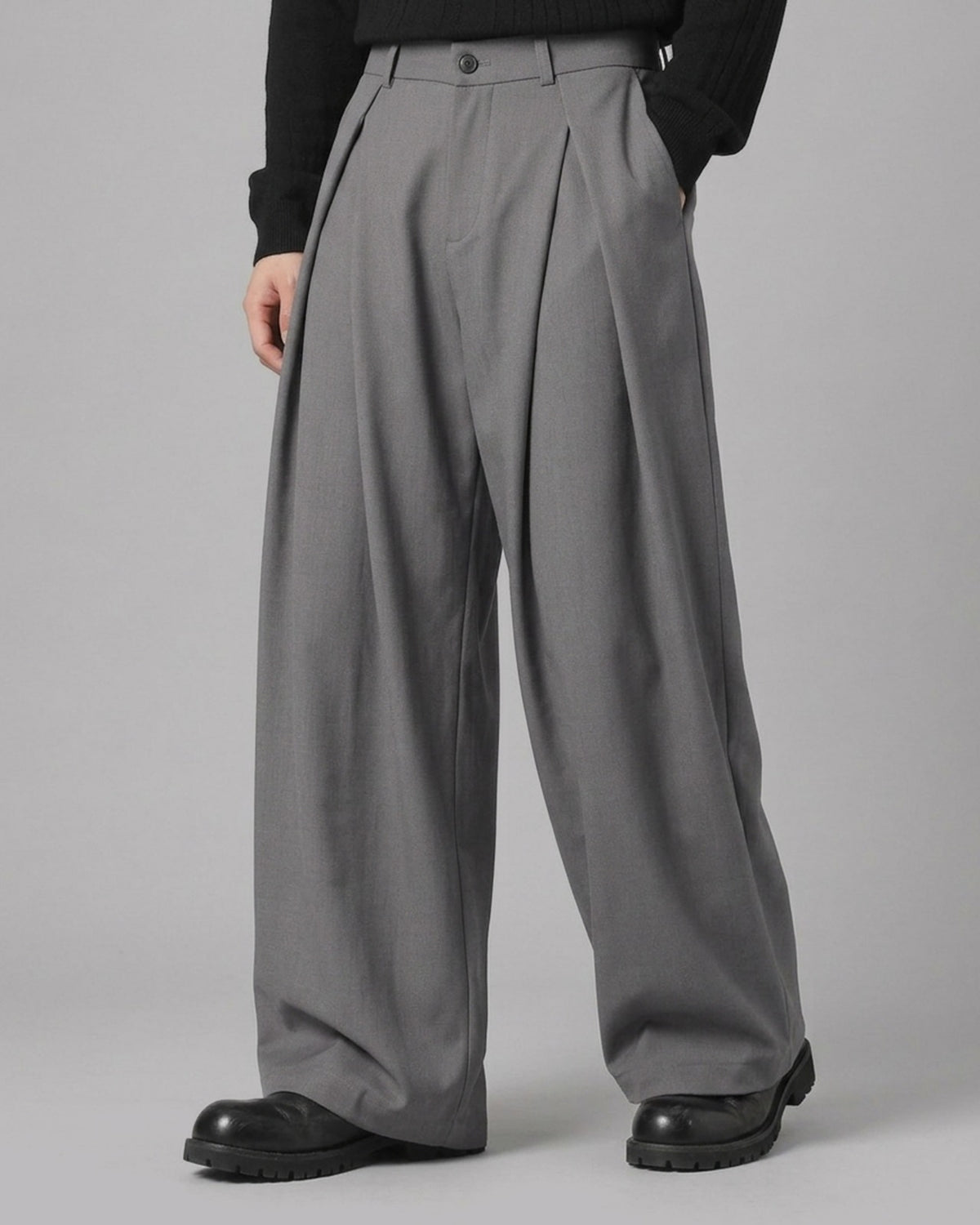 Men's Woven Pleated Wide Leg Trousers with Tailored Fit
