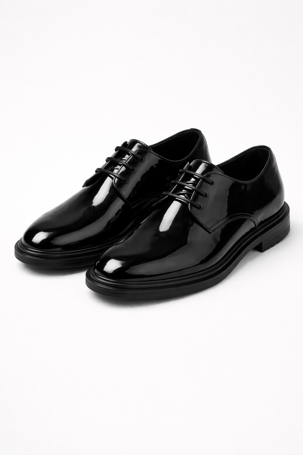 Men's Elegant Lace-Up Derby Shoe