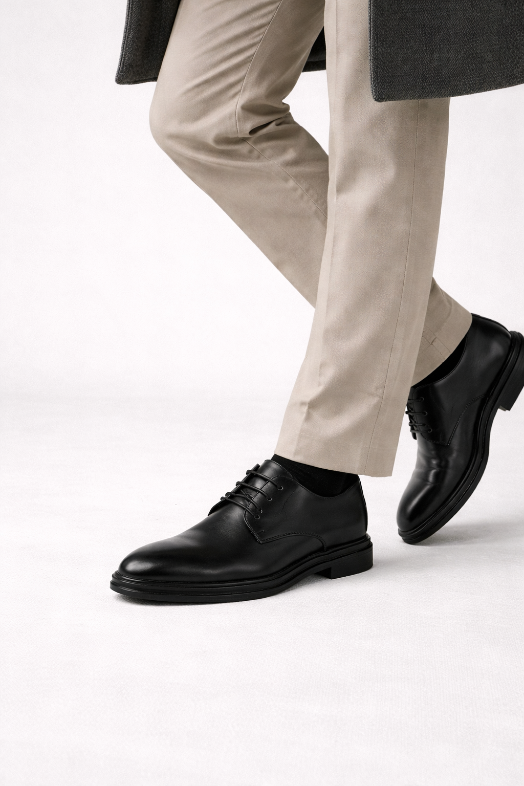 Men's Elegant Lace-Up Derby Shoe