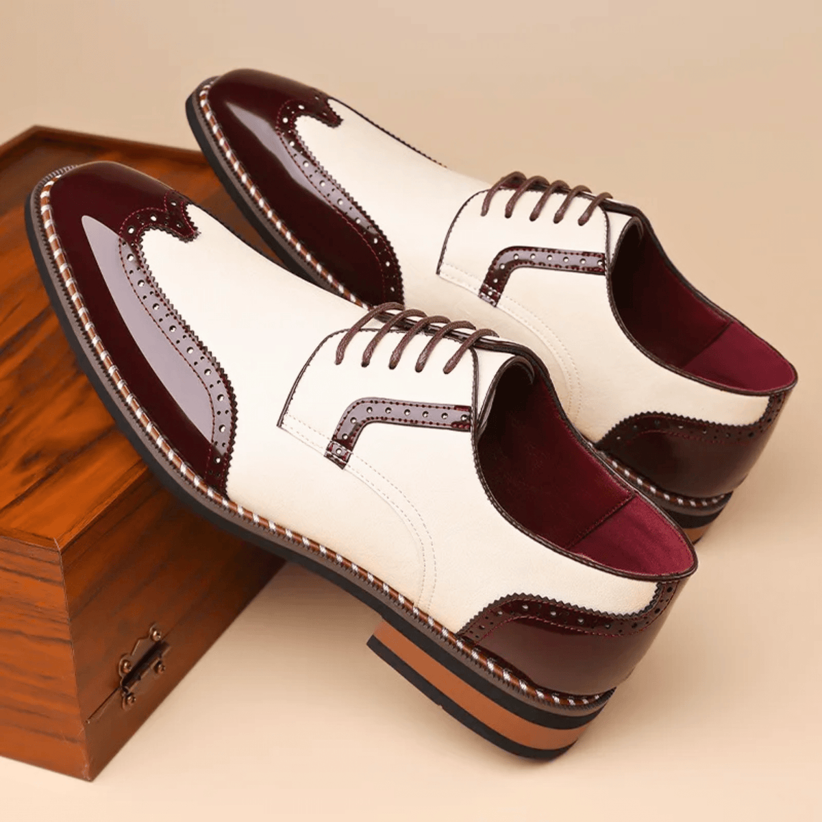 Men's Two-Tone Full-Grain Leather Oxford